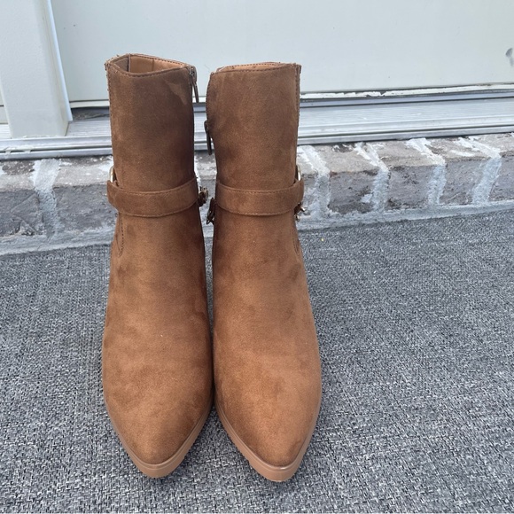 NYC women ankle heel boots in S9. Never been worn boots - Picture 2 of 7